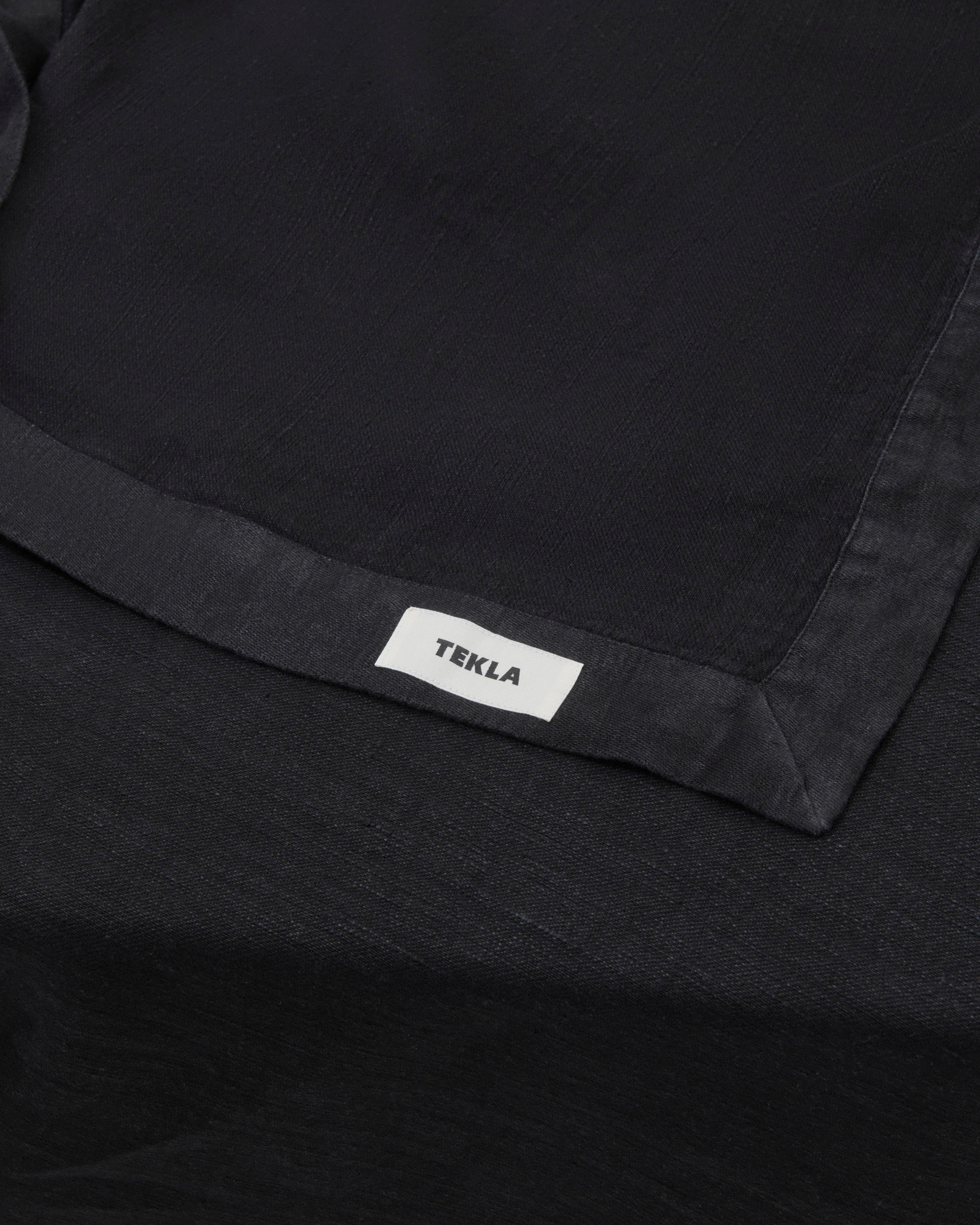Black placemat
